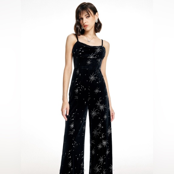 Cider Pants - Cider NWT Black Velvet Star Pattern Wide Leg Jumpsuit - Size Medium